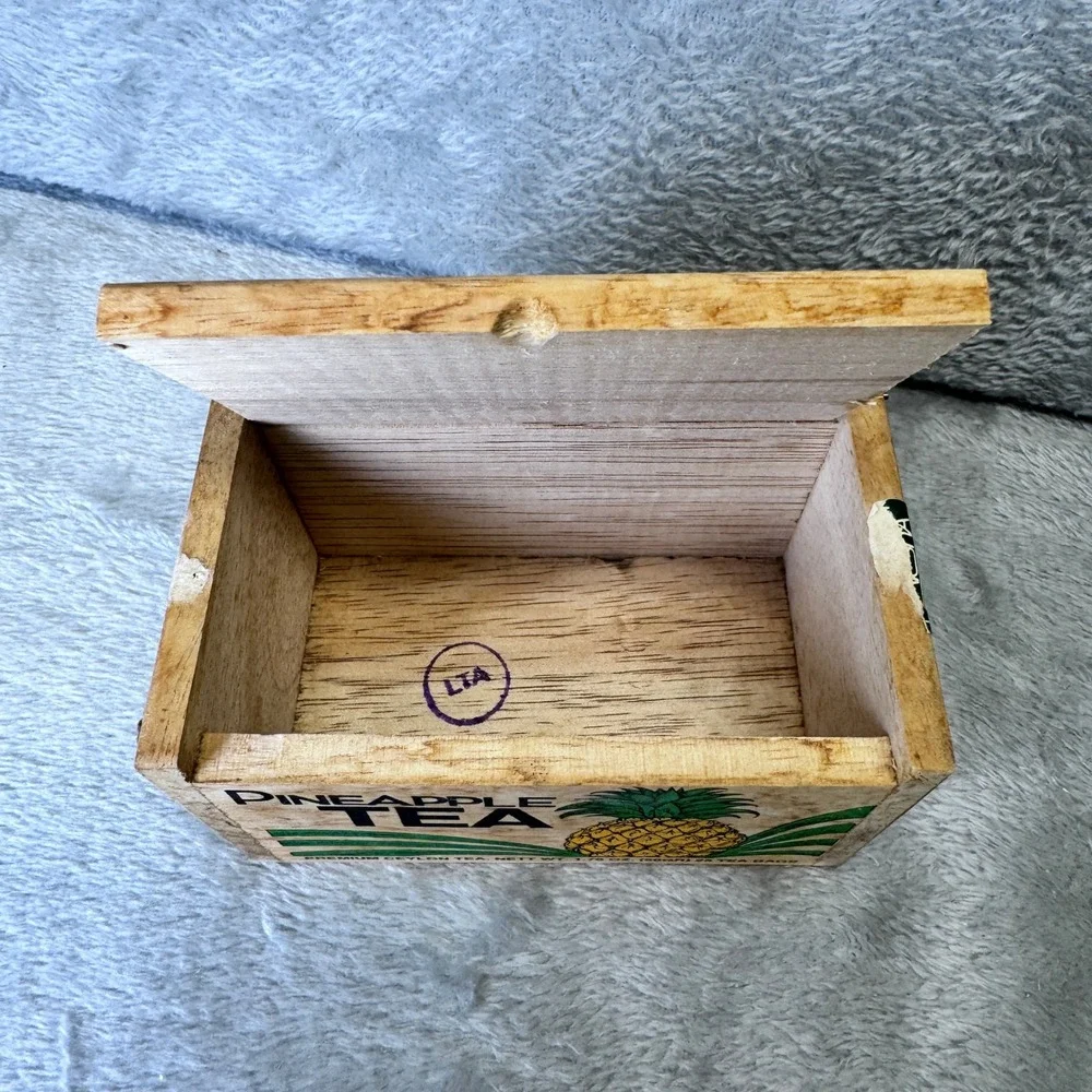 Vintage Pineapple Tea Wooden Box Ceylon Tea Metropolitan Tea Advertising‎